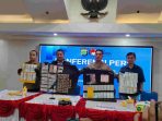 Kedok Toko Kelontong Terbongkar, 14 Kasus Obat Berbahaya Digulung Polisi Kedok Toko Kelontong Terbongkar, 14 Kasus Obat Berbahaya Digulung Polisi