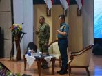 Kodaeral V Hadiri Pengarahan Kepada Perwira Korps Pelaut TNI AL Wilayah Surabaya
