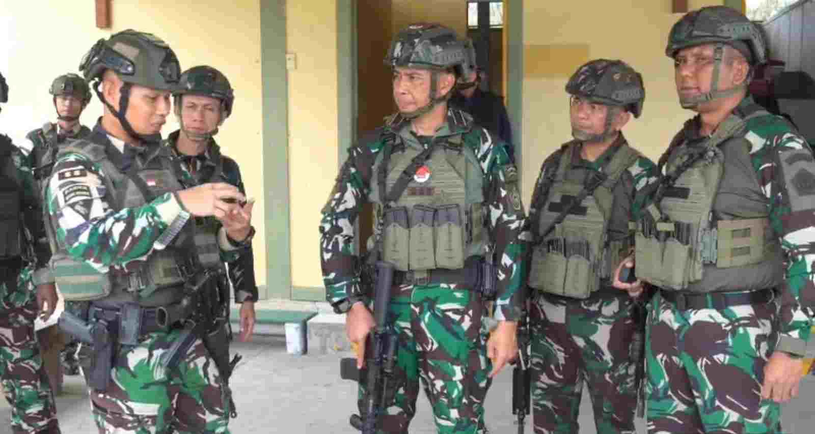 TNI Perkuat Pengamanan di PT Freeport Pasca Serangan KKB, Panser Anoa Disiagakan