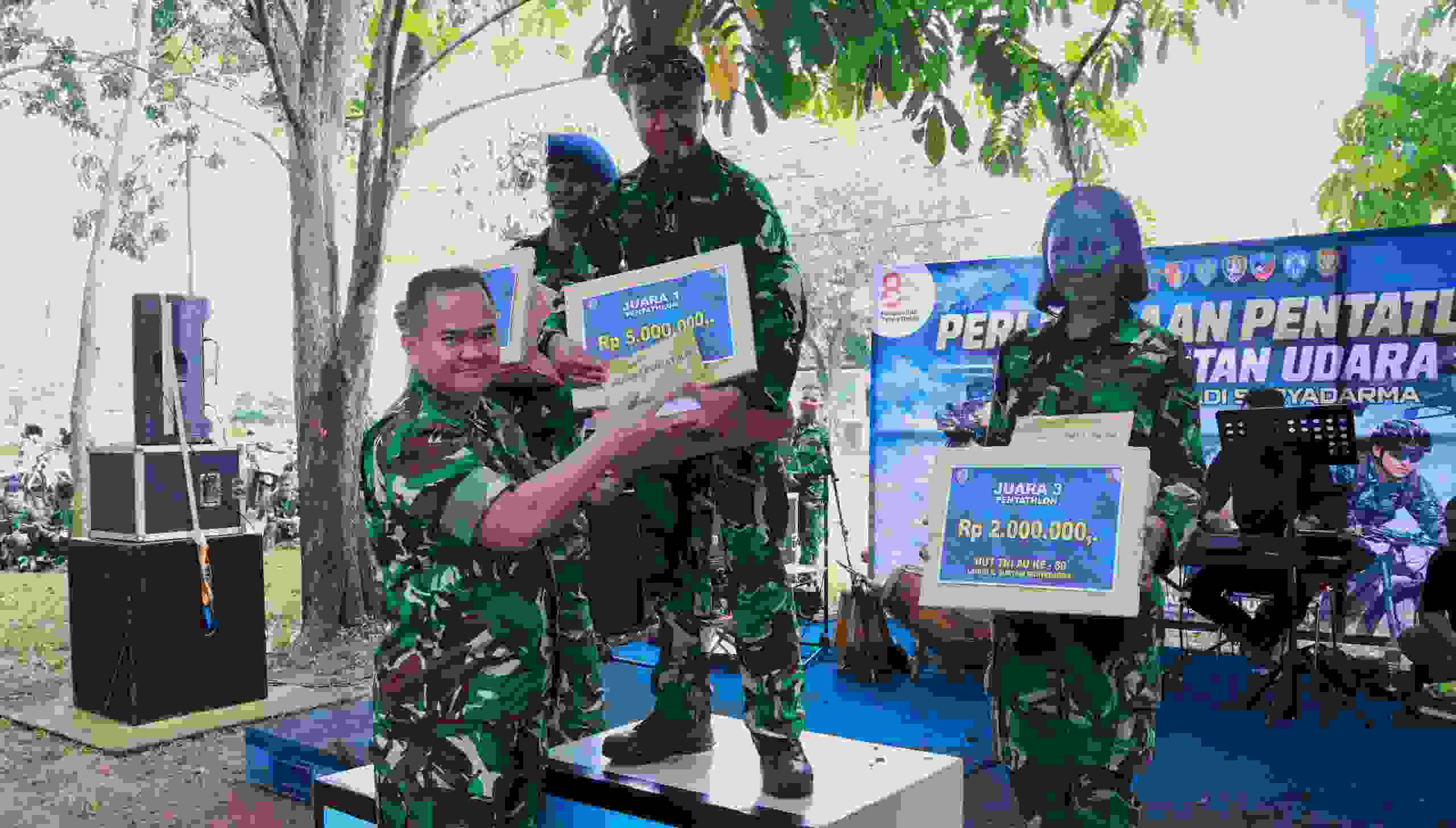 Lanud R. Suryadi Suryadarma Uji Ketahanan dan Kekompakan Prajurit Melalui Pentatlon Kemiliteran