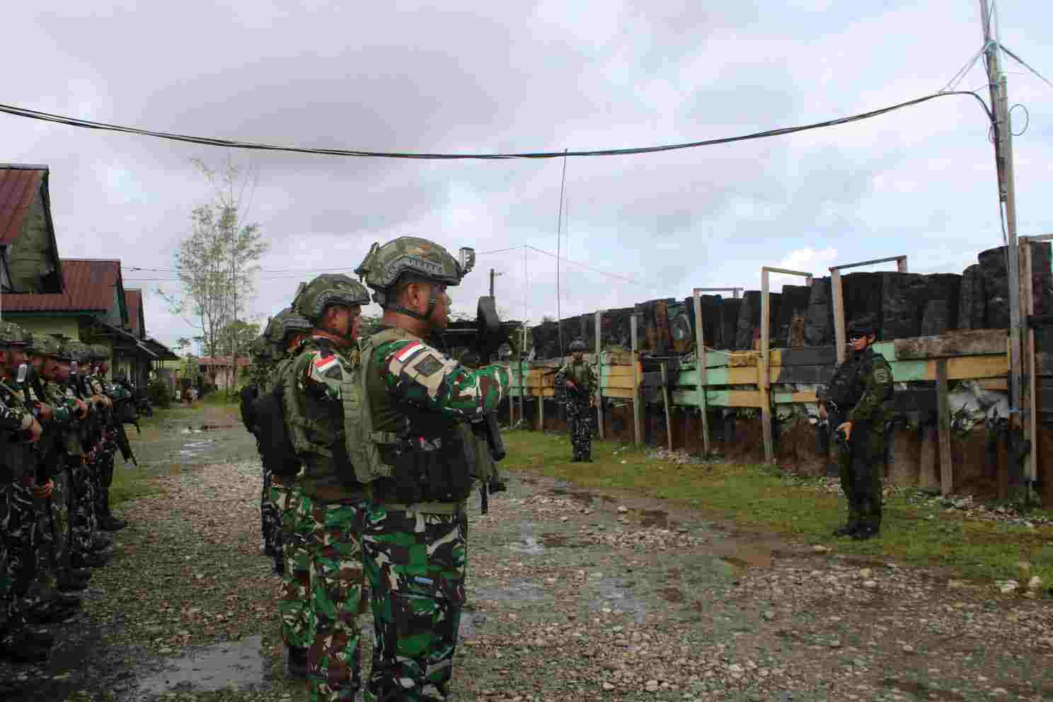 Wapangkoops TNI Habema Tinjau Kesiapsiagaan Prajurit di Pos Kotis Dekai