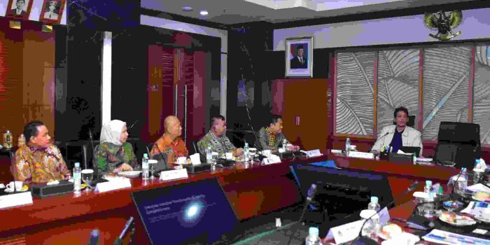 Danpushidrosal Hadiri Audiensi Asosiasi pelaku usaha logistik Indonesia dengan Menteri Keuangan RI