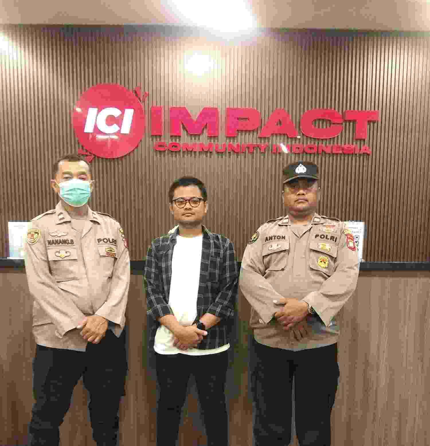 Polsek Kelapa Gading Amankan Ibadah Kenaikan Isa Al Masih di Gereja Impact Community Indonesia