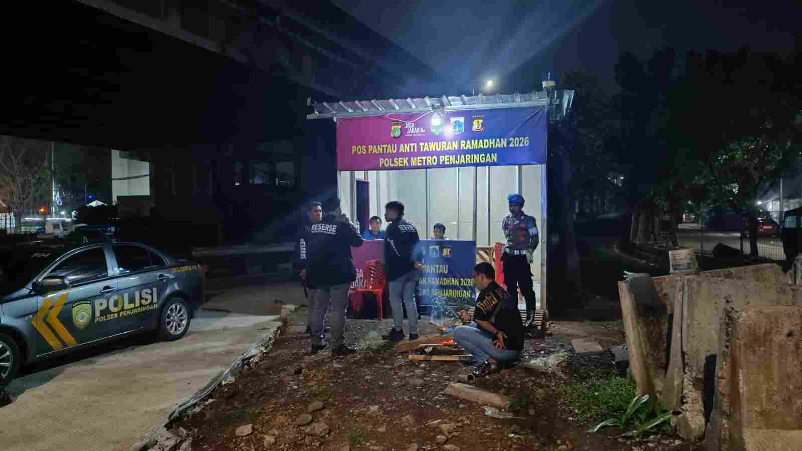 JAGA JAKARTA, POLSEK METRO PENJARINGAN GELAR APEL KRYD GABUNGAN ANTISIPASI TAWURAN DAN KEJAHATAN JALANAN