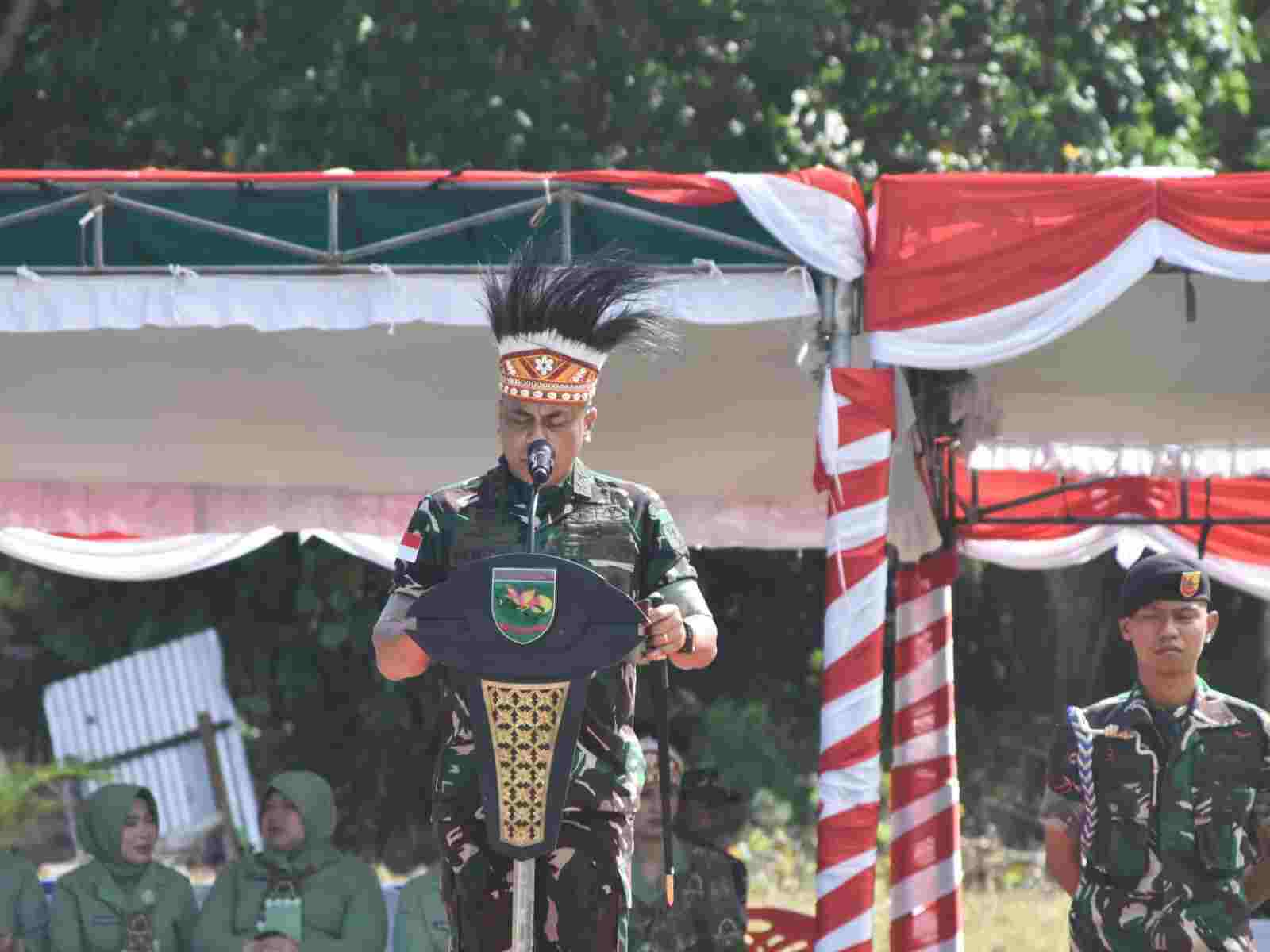 Pangdam XVII/Cenderawasih Resmi Tutup TMMD Ke-128 Kodim 1710/Mimika di Kampung Keakwa