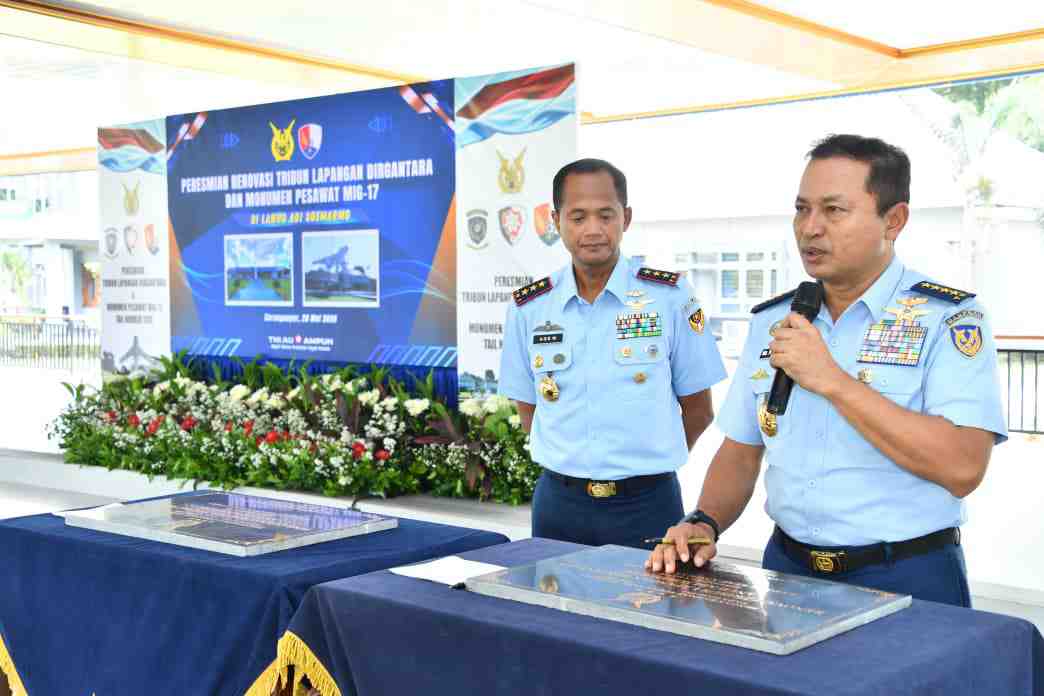 Monumen MiG-17 Fresco Hidupkan Warisan Penjaga Langit Indonesia