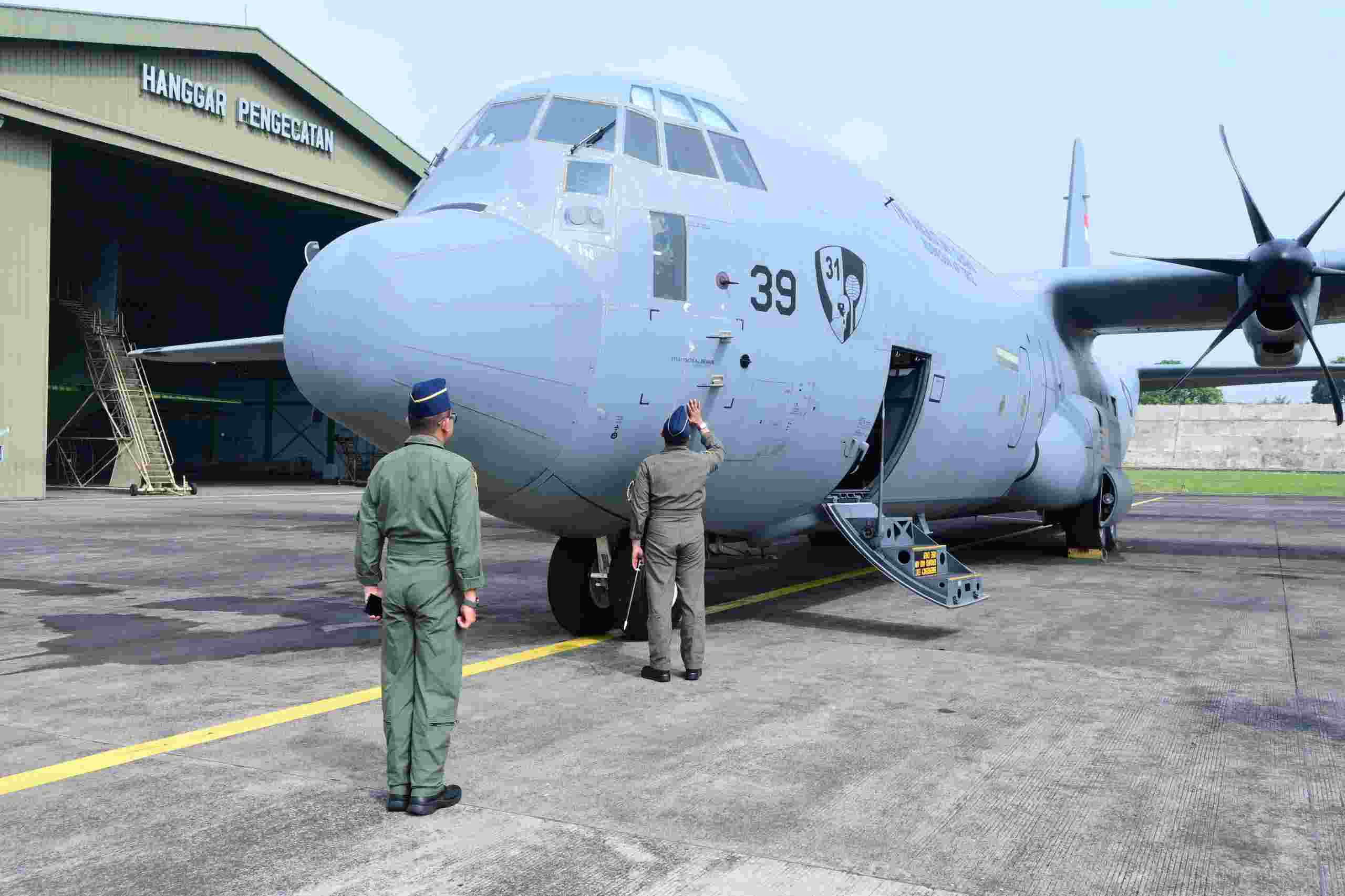 Teknisi TNI AU Sukses Tangani Check C1 Perdana C-130J Super Hercules