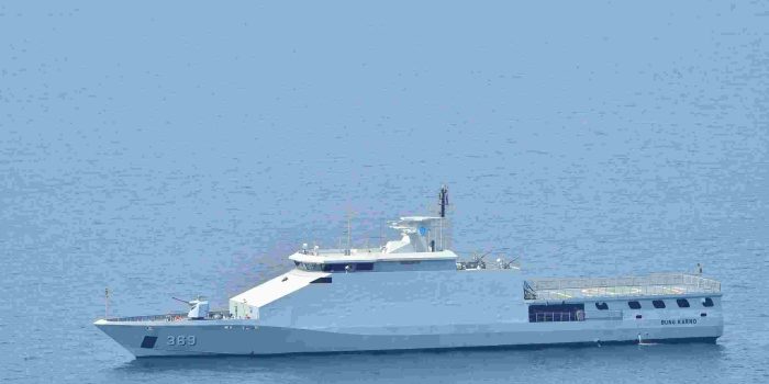 PERKOKOH DIPLOMASI MARITIM, TNI AL DAN PAKISTAN NAVY SUKSES LATIHAN BERSAMA DI LAUT JAWA.