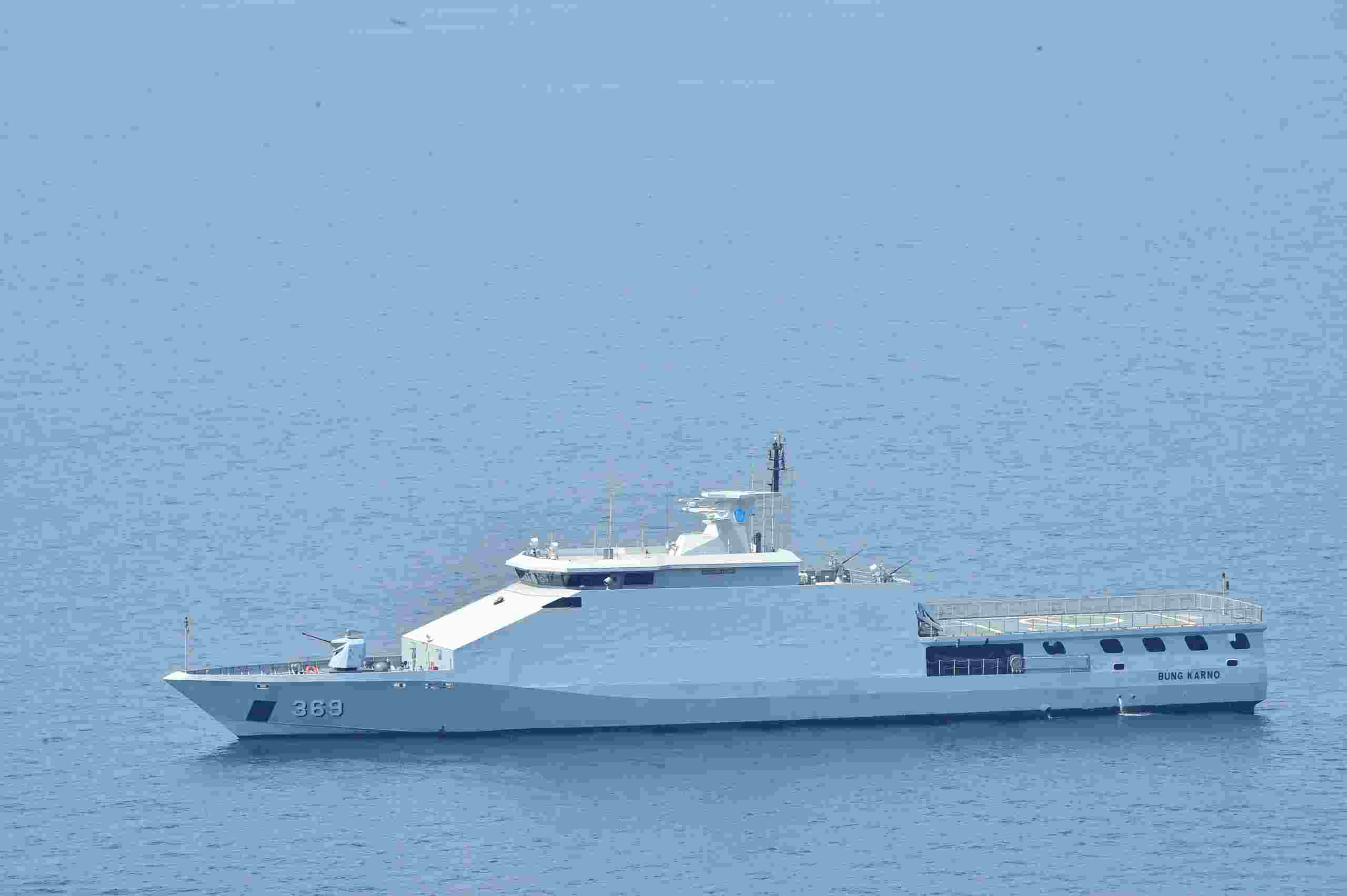 PERKOKOH DIPLOMASI MARITIM, TNI AL DAN PAKISTAN NAVY SUKSES LATIHAN BERSAMA DI LAUT JAWA.