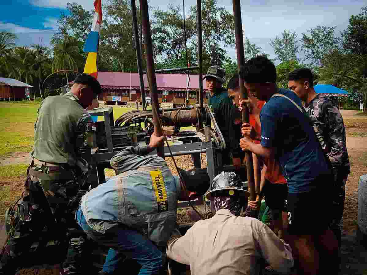 Sumur Bor Pertama Hadir di Kampung Keakwa, Warga Tak Lagi Bergantung pada Air Hujan
