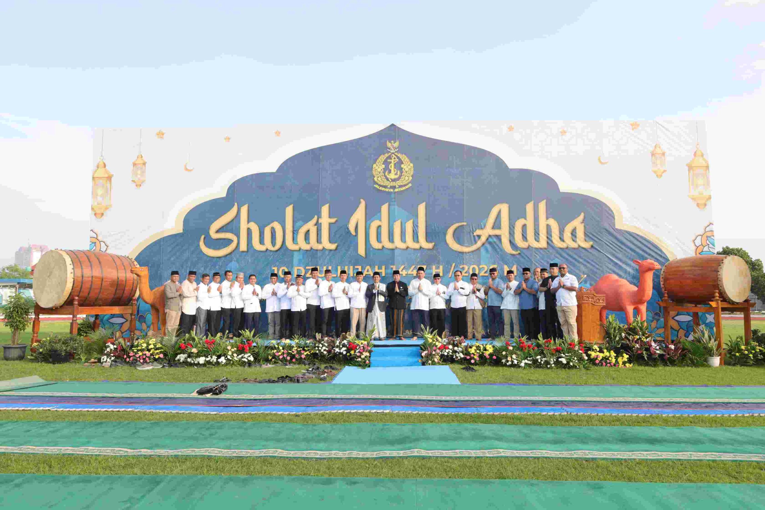 SAMBUT HARI YANG PENUH BERKAH, DANKODAERAL III LAKSANAKAN SALAT IDUL ADHA DAN SAKSIKAN PENYEMBELIHAN HEWAN KURBAN