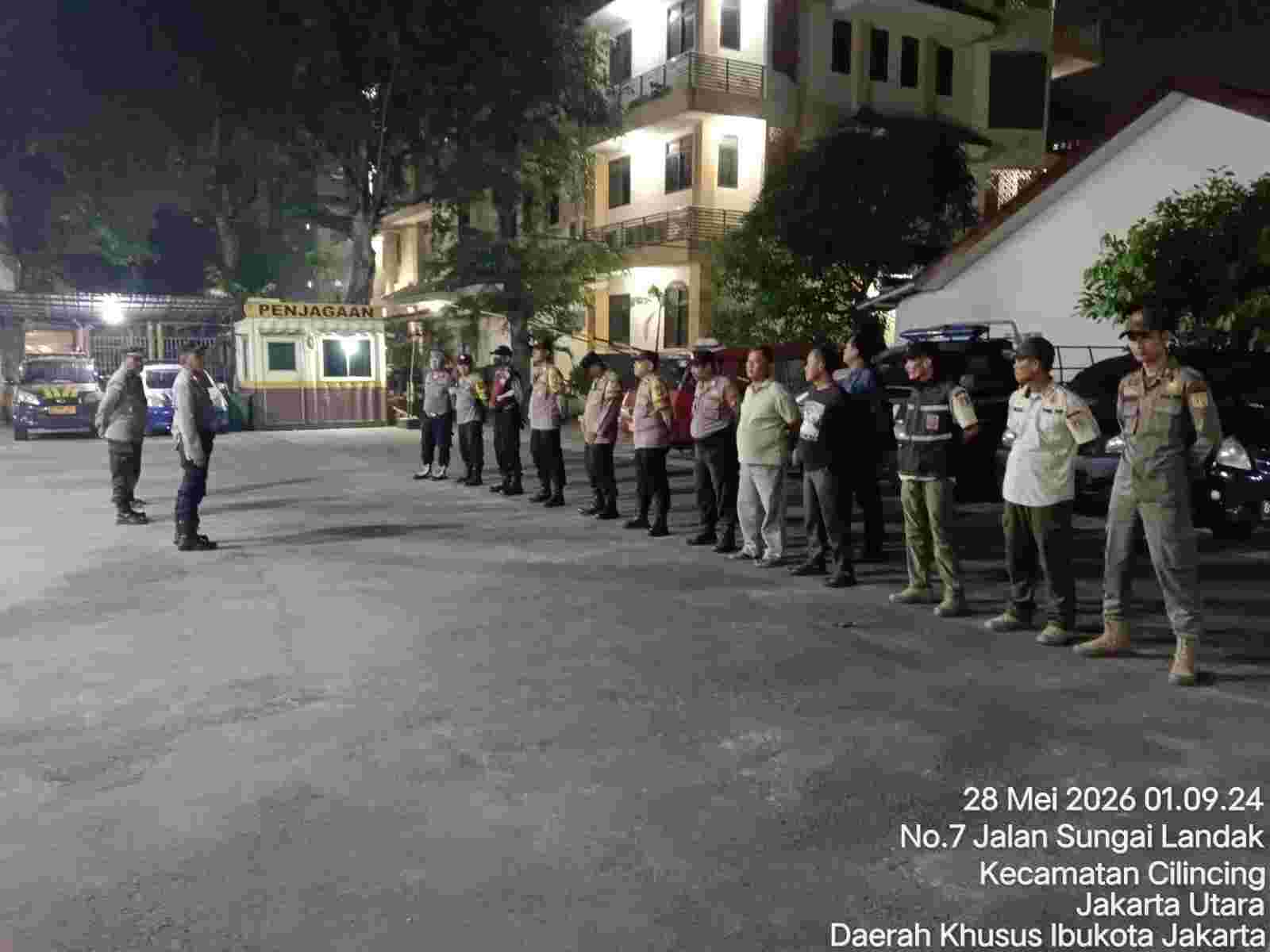 Polsek Cilincing Gelar Patroli KRYD dan Razia Stasioner, Antisipasi Tawuran dan Kejahatan Jalanan
