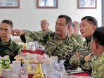 Wapang TNI Dampingi Menhan RI Tinjau Yonif TP 808/Mbaham Matta di Papua Barat