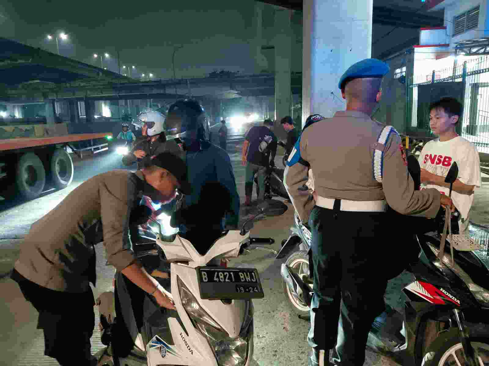 Patroli KRYD Polsek Cilincing Sasar Titik Rawan, Polisi Pastikan Situasi Aman dan Nihil Gangguan