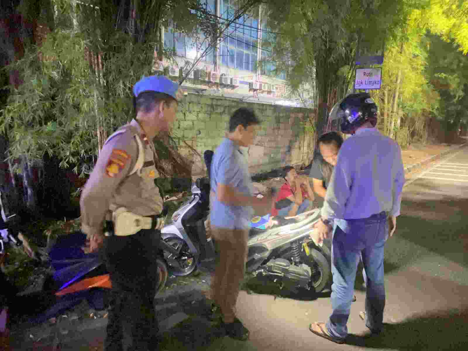 Polsek Tanjung Priok Gelar Patroli KRYD dan Razia Stasioner, Polisi Amankan Dua Terduga Pengguna Narkotika Diamankan