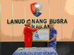 Integritas dan Profesionalisme Jadi Pesan Kasau bagi Prajurit Lanud Anang Busra Integritas dan Profesionalisme Jadi Pesan Kasau bagi Prajurit Lanud Anang Busra