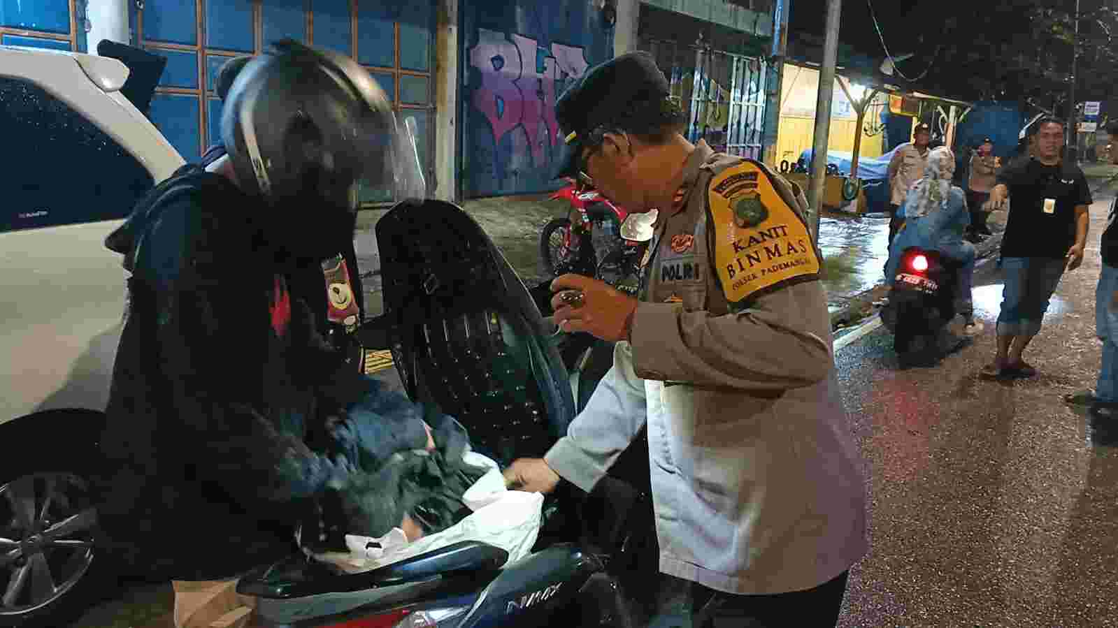 Polsek Pademangan Gelar Patroli KRYD dan Razia Stasioner