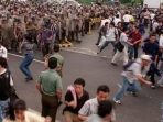 Aktivis Mahasiswa Serukan Perdamaian dalam Peringatan Tragedi Trisakti