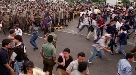Aktivis Mahasiswa Serukan Perdamaian dalam Peringatan Tragedi Trisakti