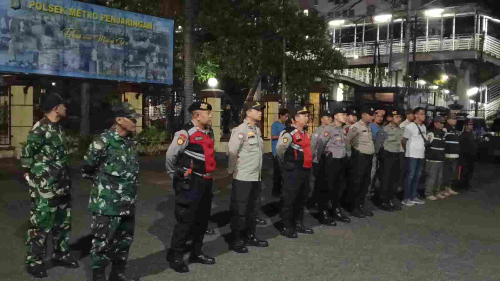 POLSEK METRO PENJARINGAN INTENSIFKAN KRYD, 10 SEPEDA MOTOR TANPA SURAT DIAMANKAN