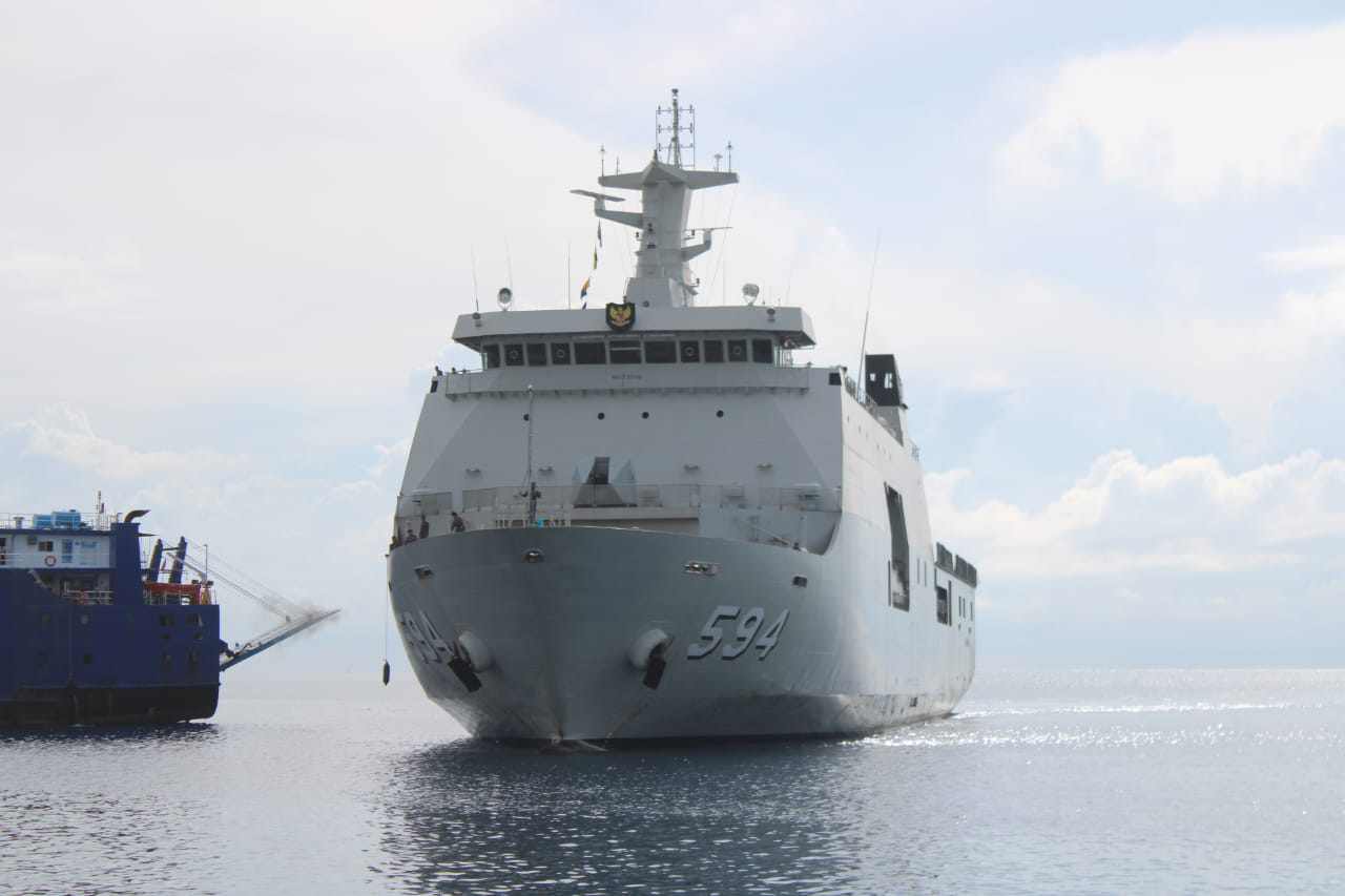 Danlanal Nias Pimpin Merplug Sambut KRI Semarang-594, Gelar “Open Ship” Edukasi Warga Nias
