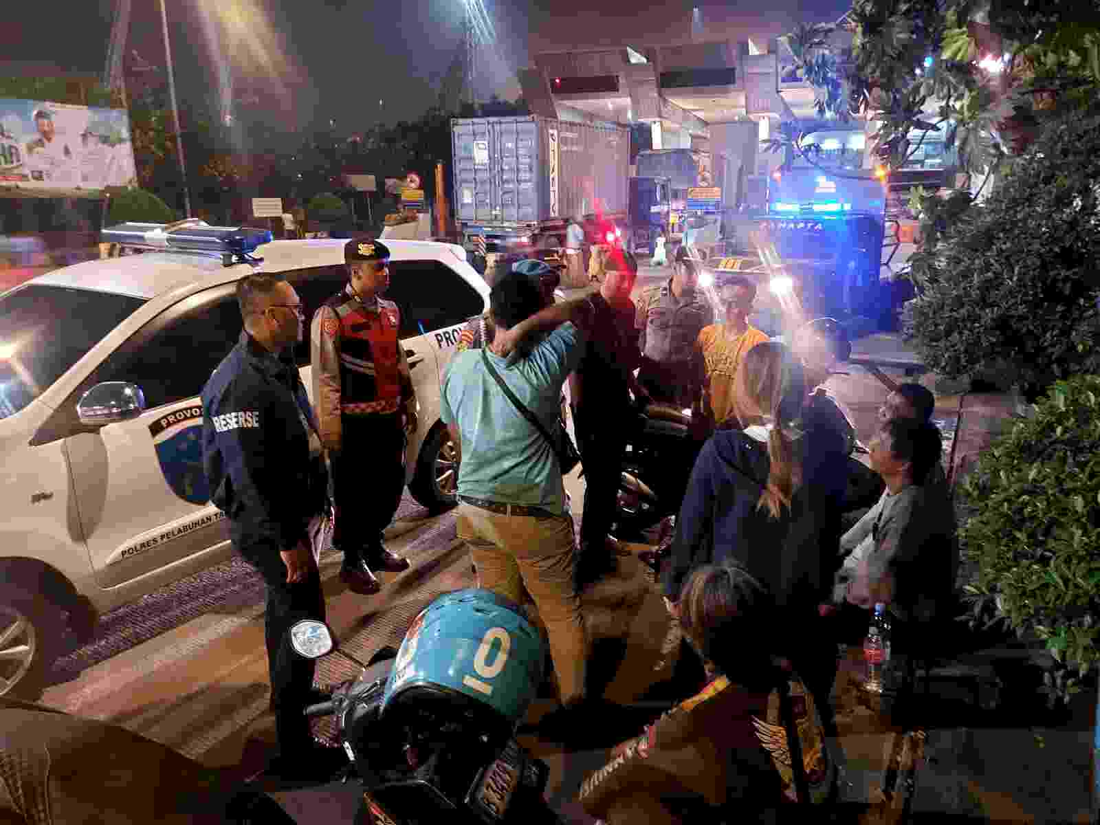 Jaga Jakarta Jaga Priok, Patroli Cipta Kondisi Polres Pelabuhan Tanjung Priok Perkuat Kamtibmas dan Antisipasi Kejahatan Jalanan