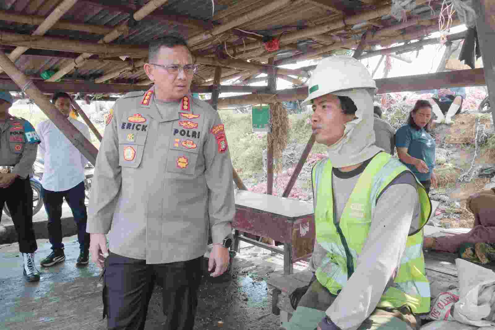 Program Jaga Jakarta On The Spot, Kapolres Metro Jakarta Utara Serap Aspirasi Warga Nelayan Cilincing