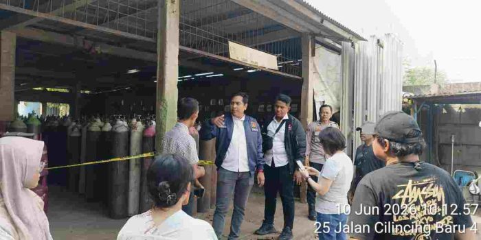 Tabung Oksigen Terpental Saat Pengisian, Hantam Rumah dan Warung Warga di Cilincing