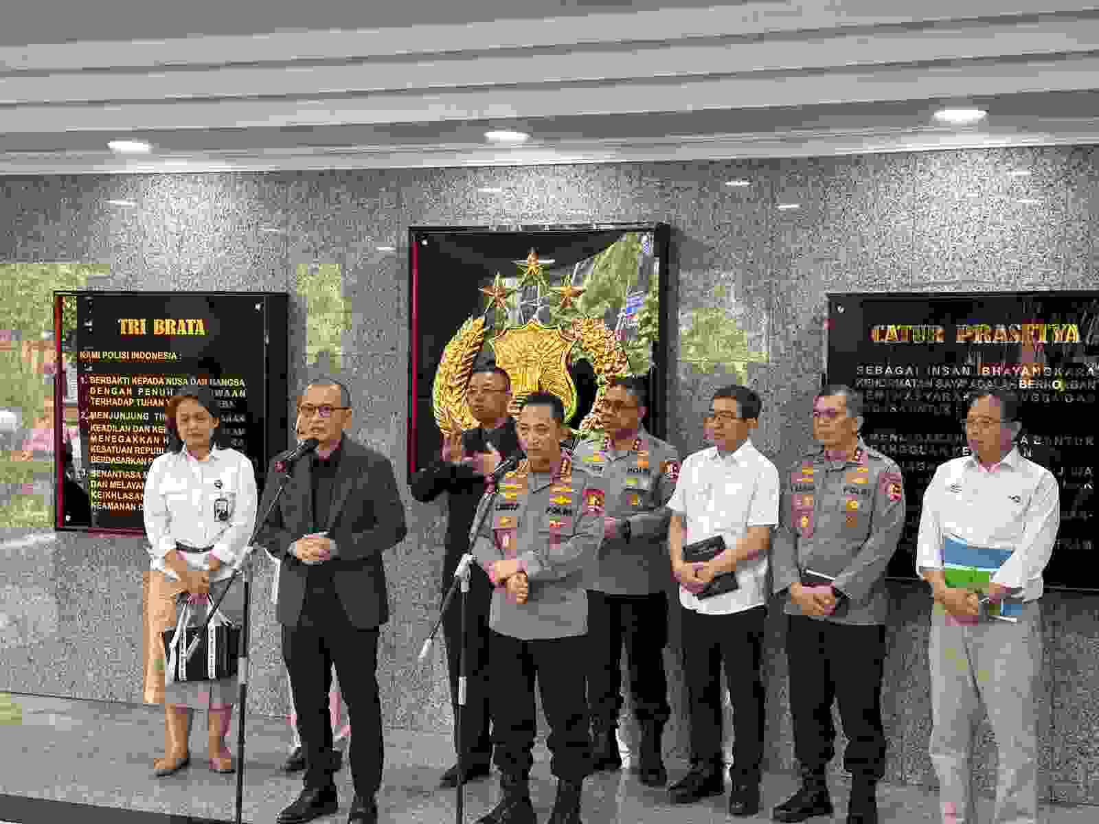 Polri Dukung TVRI Gelar Nobar Piala Dunia hingga Tingkat Polsek