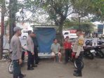 Kapolsek Rawalumbu Jalin Silaturahmi On The Spot, Perkuat Kedekatan Polri dengan Masyarakat Kapolsek Rawalumbu Jalin Silaturahmi On The Spot, Perkuat Kedekatan Polri dengan Masyarakat
