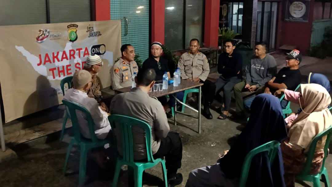Jakarta On The Spot, Kapolsek Bekasi Selatan Serap Aspirasi Warga Pekayon Jaya dan Perkuat Sistem Keamanan Lingkungan