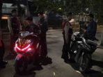 JAGA JAKARTA, JAGA LINGKUNGAN: KRYD POLSEK METRO PENJARINGAN AMANKAN TIGA MOTOR TANPA SURAT DAN UNGKAP KASUS NARKOBA JAGA JAKARTA, JAGA LINGKUNGAN: KRYD POLSEK METRO PENJARINGAN AMANKAN TIGA MOTOR TANPA SURAT DAN UNGKAP KASUS NARKOBA