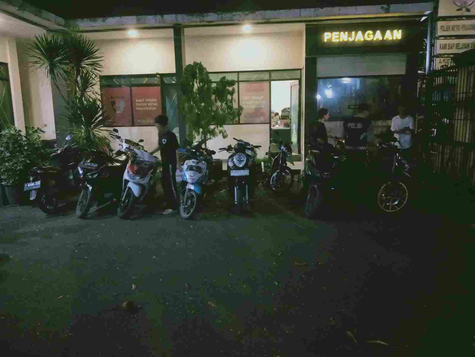 KRYD Polsek Metro Penjaringan Amankan 14 Sepeda Motor, Sasar Titik Rawan Tawuran dan Kejahatan Jalanan