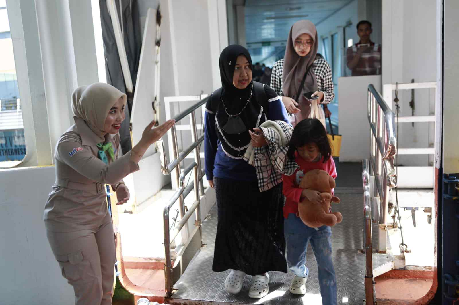 Dukung Mobilitas Libur Sekolah, ASDP Perkuat Layanan dan Keselamatan Penyeberangan