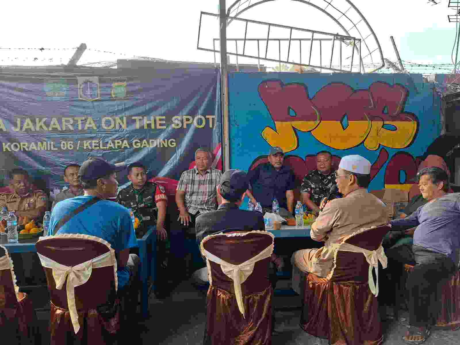 Polsek Kelapa Gading Gelar Jaga Jakarta On The Spot di RW 05 Pegangsaan Dua, Serap Aspirasi dan Salurkan Bansos
