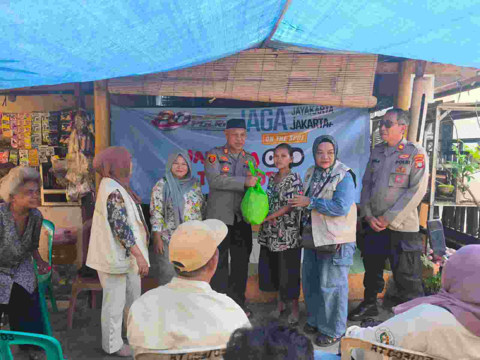Kapolsek Bekasi Barat Ajak Warga Aktifkan Siskamling dan Cegah Tawuran Remaja Melalui Program Jakarta On The Spot