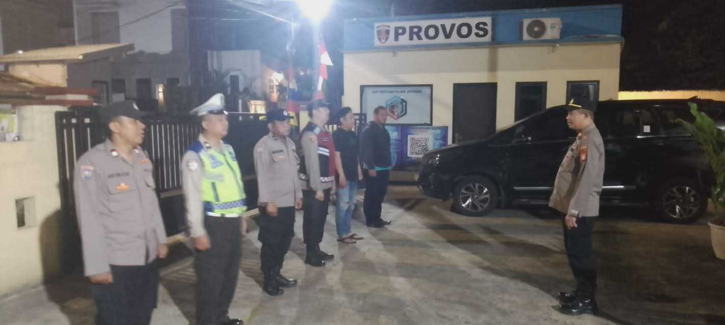 Antisipasi Gangguan Kamtibmas (Kejahatan Jalanan) Untuk Ciptakan Situasi Yang Aman dan Kondusif, Polsek Jatiasih Intensifkan Razia Stasioner dan Patroli Wilayah