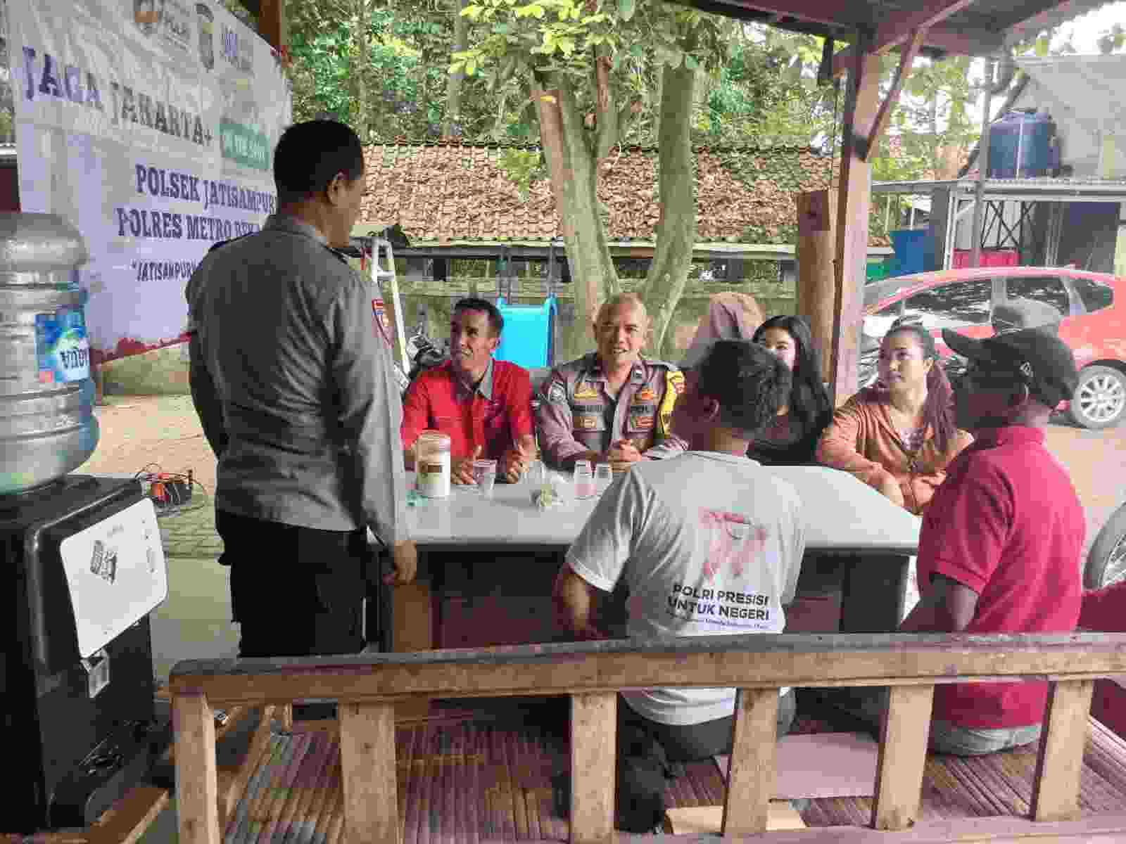 Kapolsek Jatisampurna Gelar Jaga Jakarta On The Spot, Ajak Warga Aktif Jaga Kamtibmas