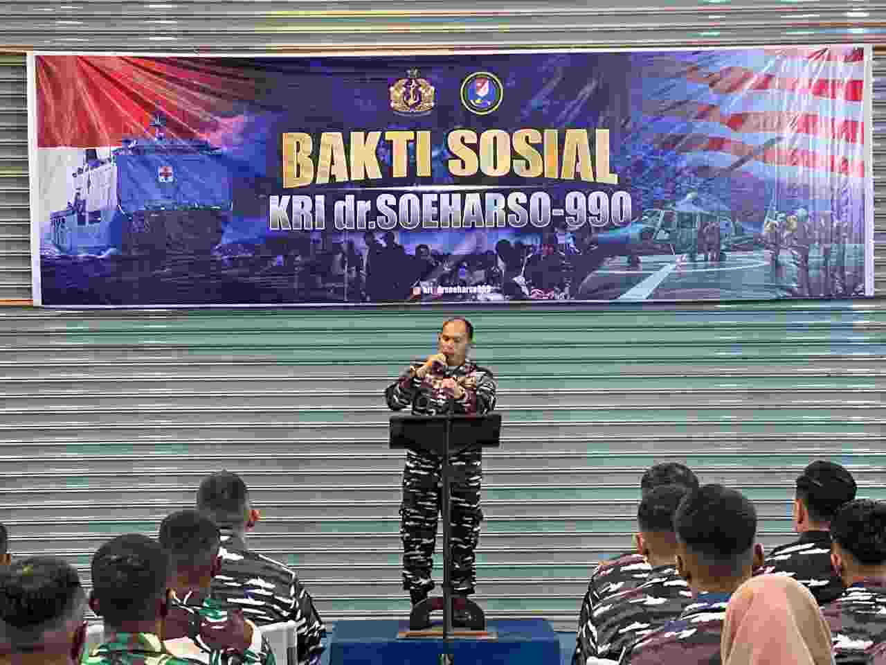 TNI AL GELAR DONOR DARAH UNTUK MASYARAKAT PAPUA DI ATAS KAPAL PERANG RUMAH SAKIT KRI dr. SOEHARSO-990