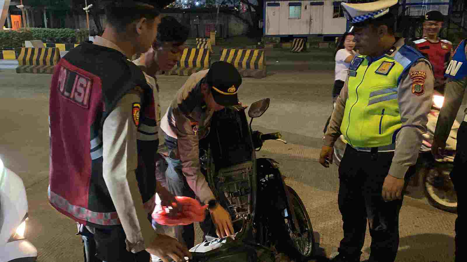 Patroli Jaga Jakarta On The Spot, Polres Pelabuhan Tanjung Priok Perkuat Antisipasi Gangguan Kamtibmas di Kawasan Pelabuhan