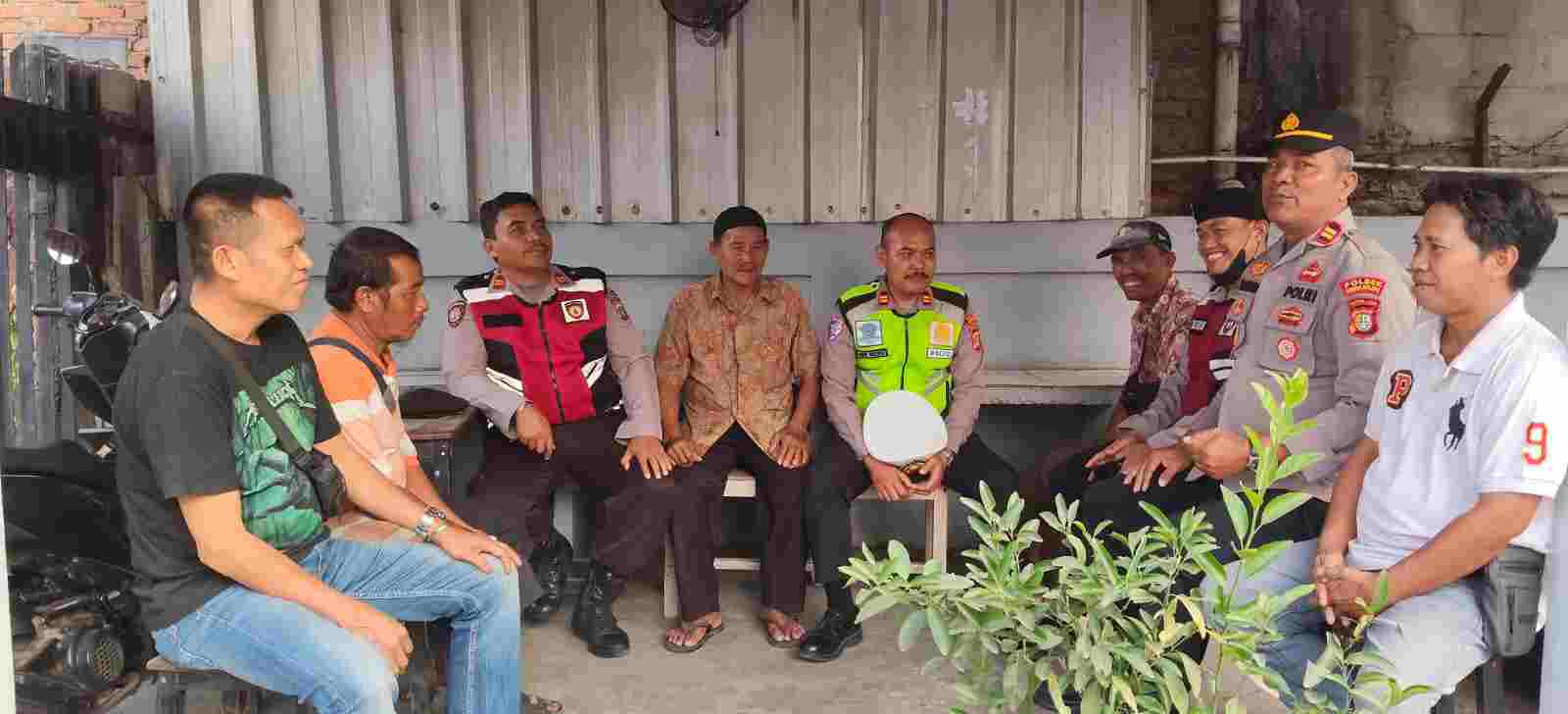 Polsek Kawasan Sunda Kelapa Gelar Program ‘Jaga Jakarta On The Spot’ Bersama Pekerja dan Stakeholder Pelabuhan