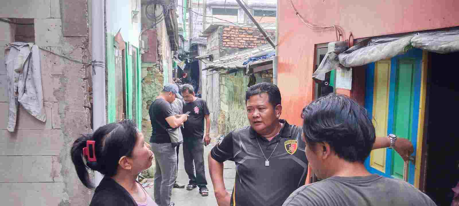 Polisi Selidiki Aksi Pelemparan Bom Molotov di Rawa Badak Selatan