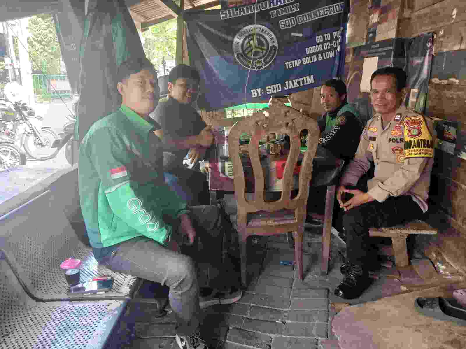 Jaga Jakarta On The Sambangi Pangkalan Kranggan Permai, Bhabinkamtibmas Jatisampurna Antisipasi  curanmor