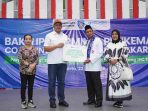 Bakti IPC TPK”: Kenalkan Dunia Peti Kemas kepada Generasi Muda, IPC TPK Salurkan Fasilitas Kebersihan di SMA Negeri 13 Jakarta Bakti IPC TPK”: Kenalkan Dunia Peti Kemas kepada Generasi Muda, IPC TPK Salurkan Fasilitas Kebersihan di SMA Negeri 13 Jakarta