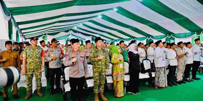 Panglima TNI Dampingi Presiden Prabowo Tutup Munas Alim Ulama dan Konbes NU 2026 di Bangkalan