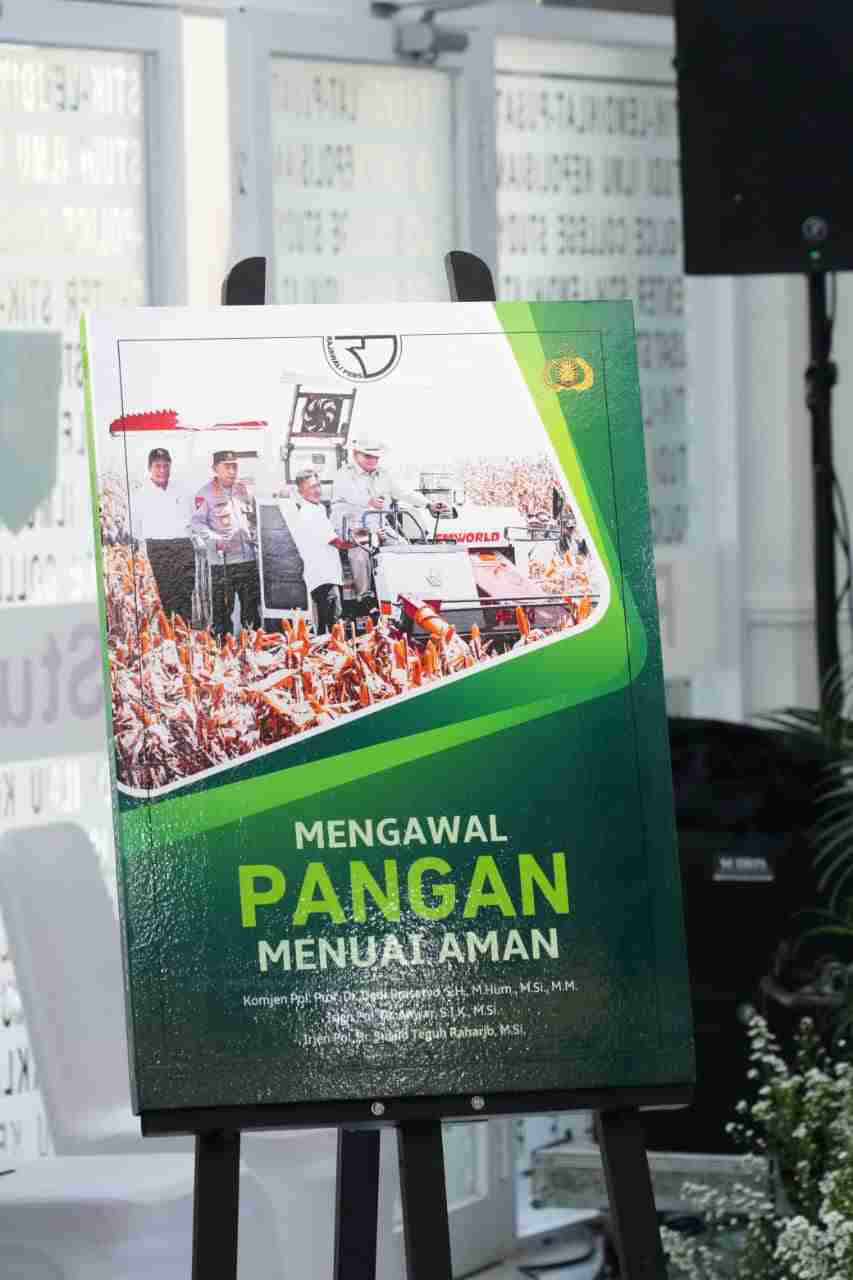 Ketahanan Pangan Jadi Isu Strategis Nasional, Wakapolri Luncurkan Buku ke-42 “Mengawal Pangan Menuai Aman”