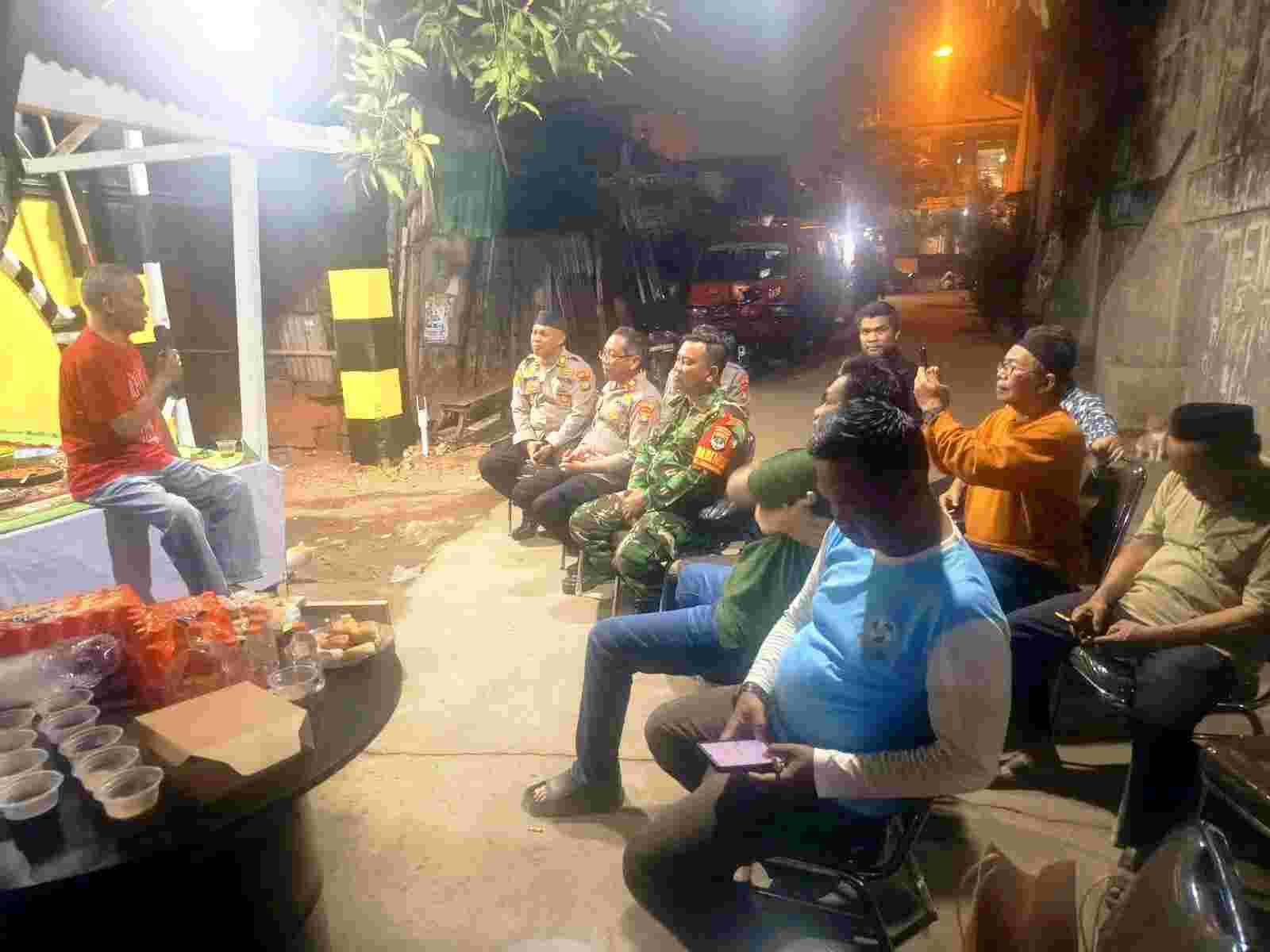 Jaga Jakarta On The Spot Kapolsek Bekasi Barat Ajak Serap Informasi Warga Jakasampurna