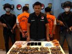 POLDA METRO JAYA MENGGAGALKAN DUA ORANG PENGEDAR ETOMIDATE DAN EKSTASI DALAM KEMASAN BERAS INDIA, TERKAIT JARINGAN MALAYSIA