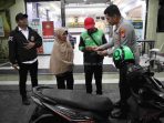 Polisi Kembalikan Motor Pengemudi Ojol Korban Penipuan di Tanjung Priok