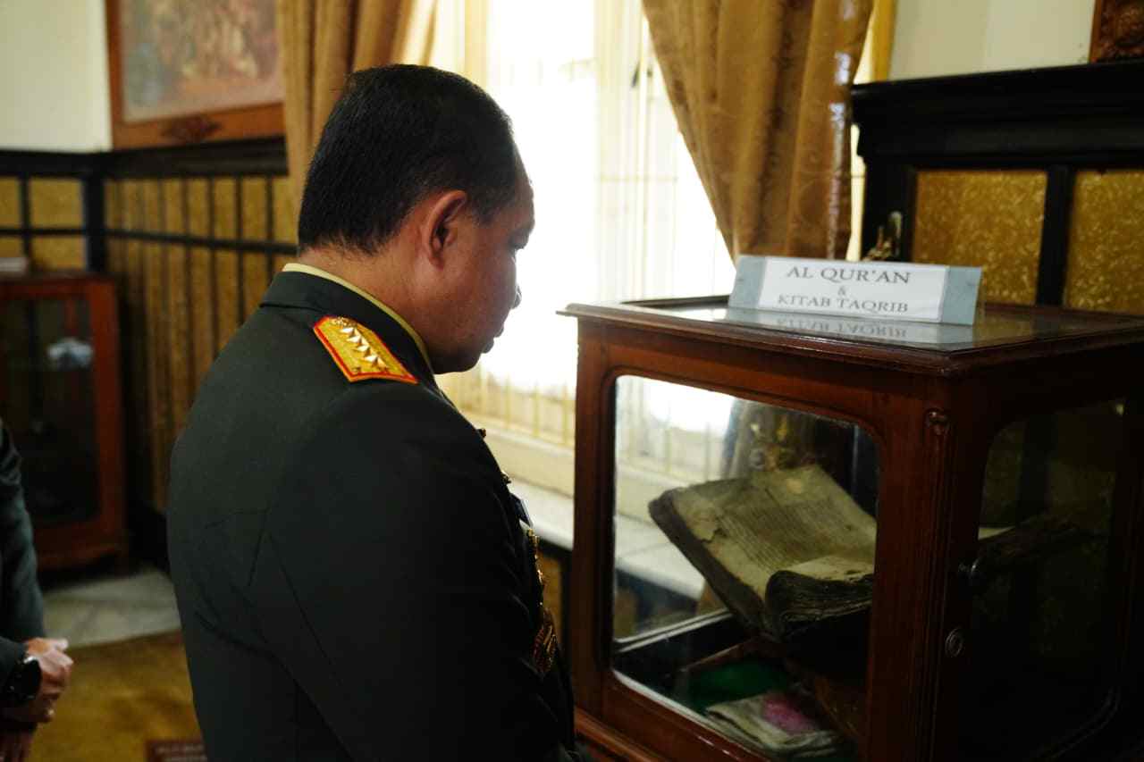 Panglima TNI Kunjungi Museum Diponegoro dan Museum Jenderal Sudirman di Magelang